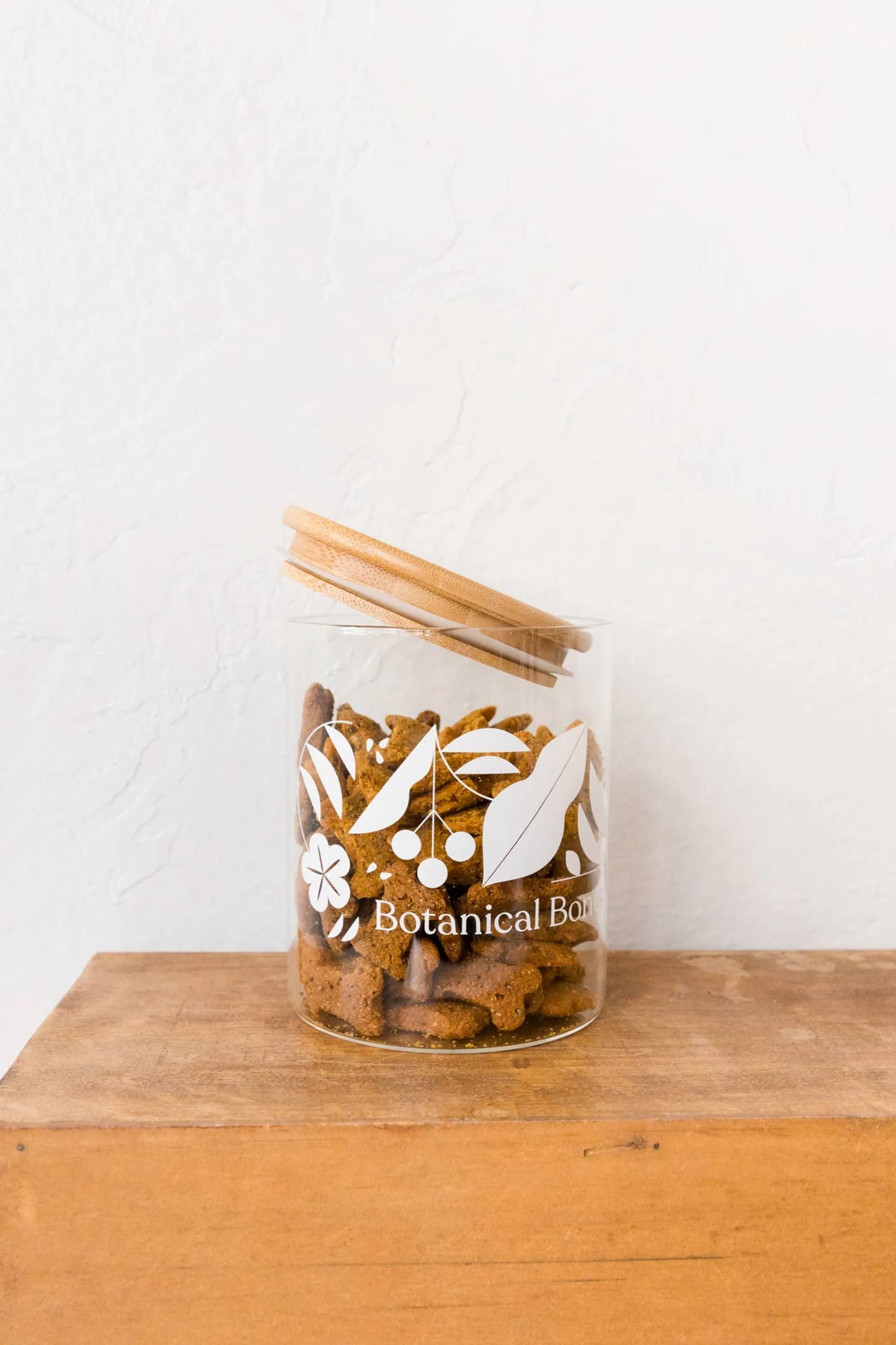 The Treat Jar - Convenient & Practical