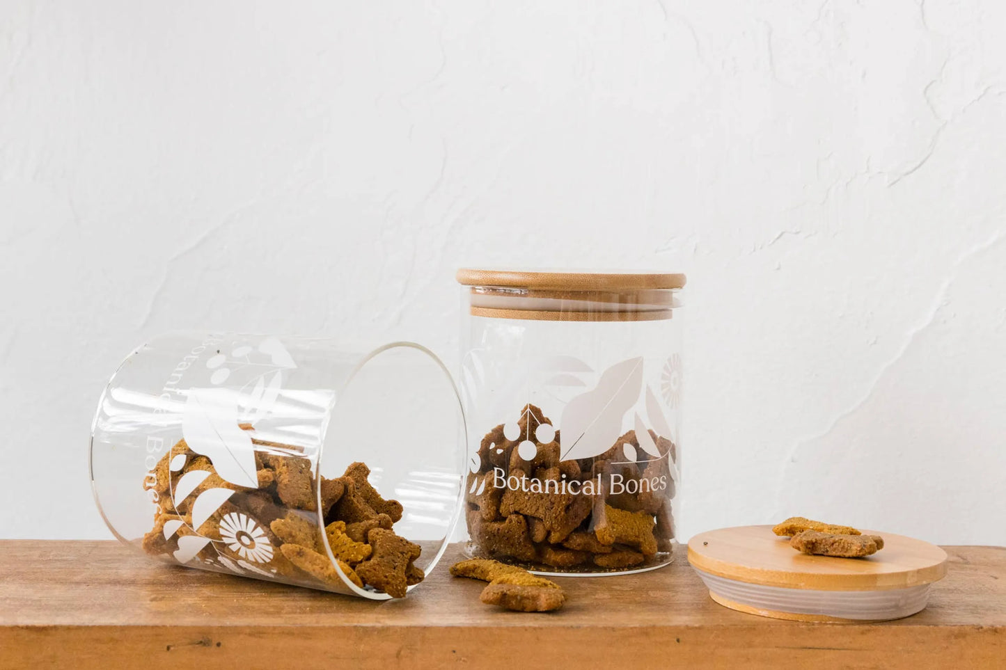 The Treat Jar - Convenient & Practical