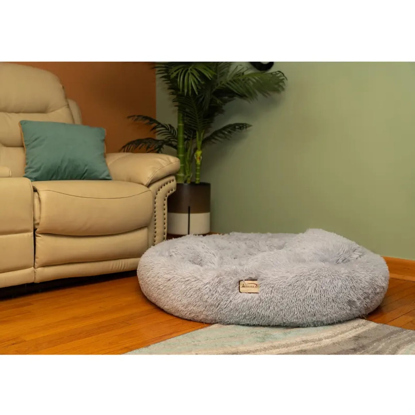 Armarkat Extra Large Round Cat Bed - Fluffy & Comfy Pet Bed