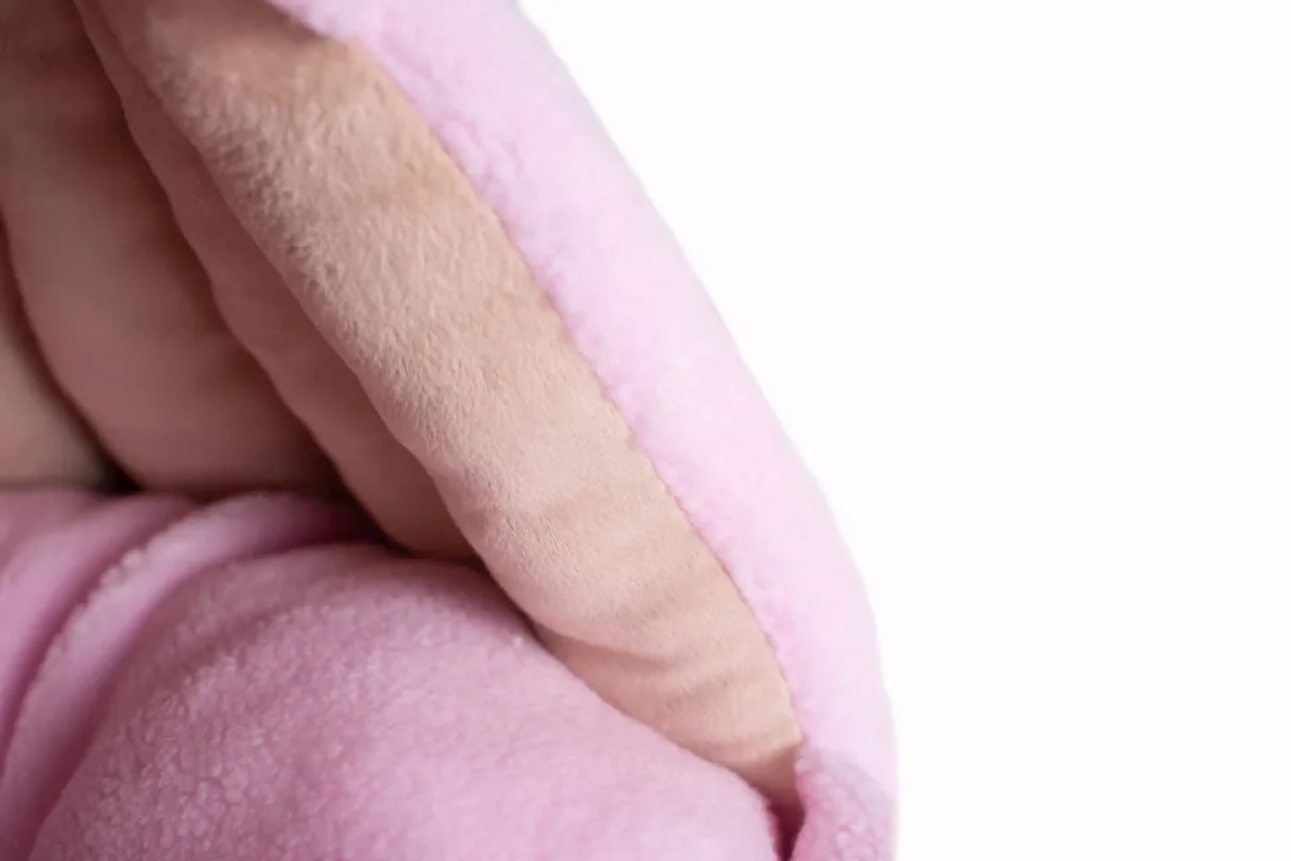 Armarkat Soft Pink Cat Bed