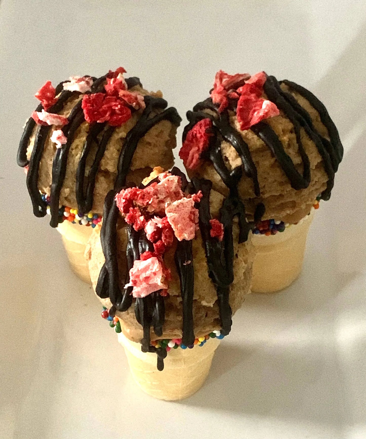 Banana Split Haagen Dogz - Gourmet Dog Treat with Organic Strawberries