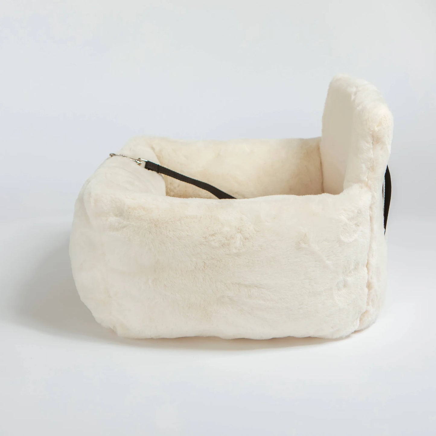 NANDOG Cloud Car Seat in Ivory - Safe and Stylish Pet Travel Solution