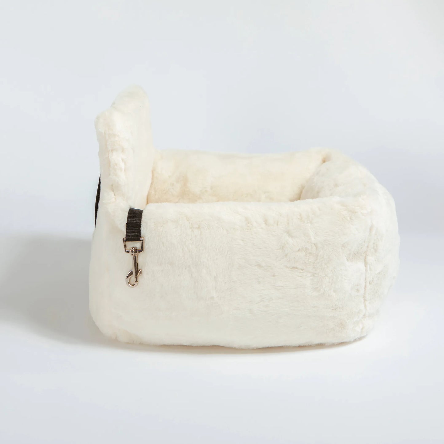 NANDOG Cloud Car Seat in Ivory - Safe and Stylish Pet Travel Solution
