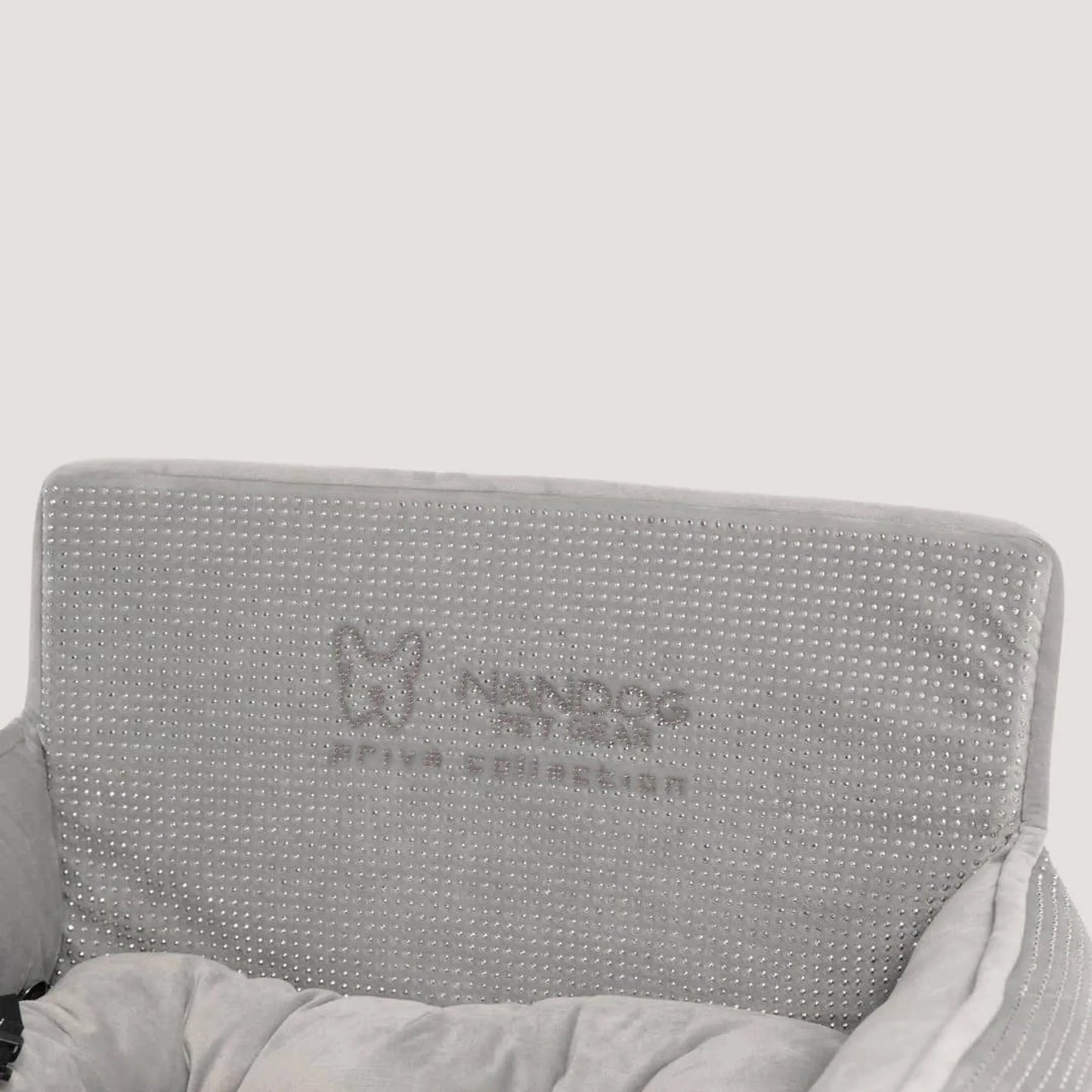 NANDOG Bling Dog Car Seat in Light Grey - Luxurious and Safe Pet Travel Solution