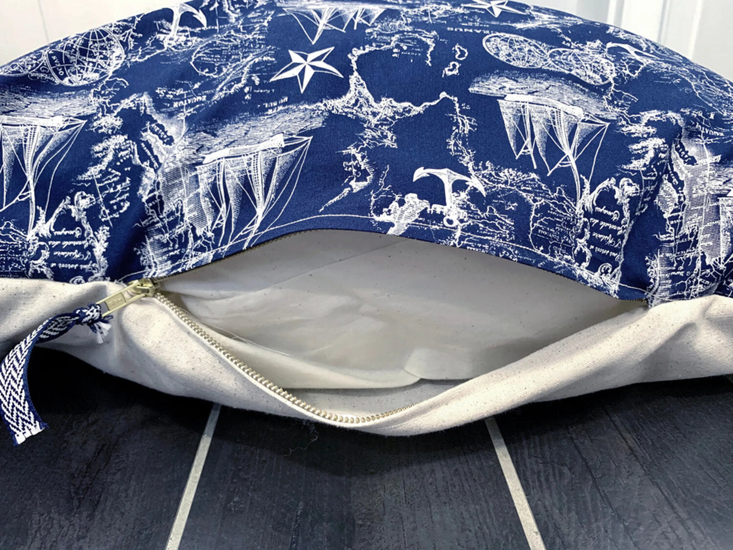 Vintage Nautical Toile Duvet-Style Dog Bed - Comfortable and Stylish