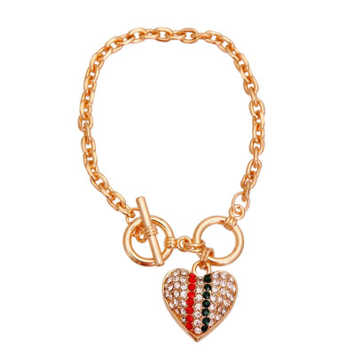 Gold Chain GG Heart Necklace - Luxurious Pet Accessory