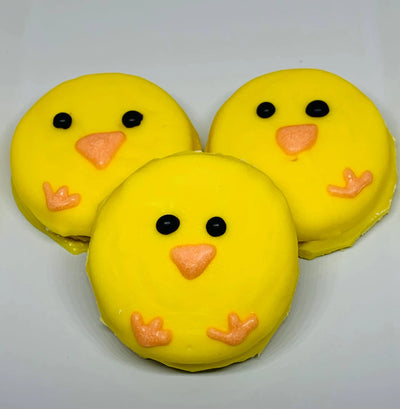 Chickadee Oreo - Vanilla Oreo Dog Treat with Vanilla Filling