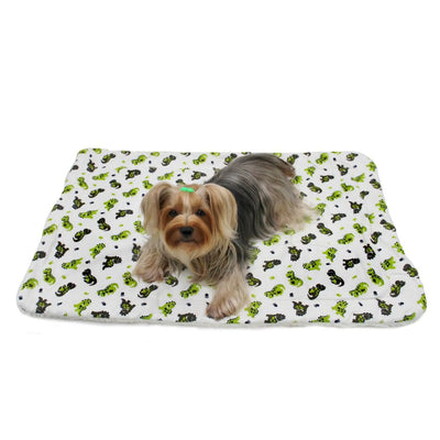 Playful Dinosaur Flannel Pet Blanket - Ultra-Plush Comfort