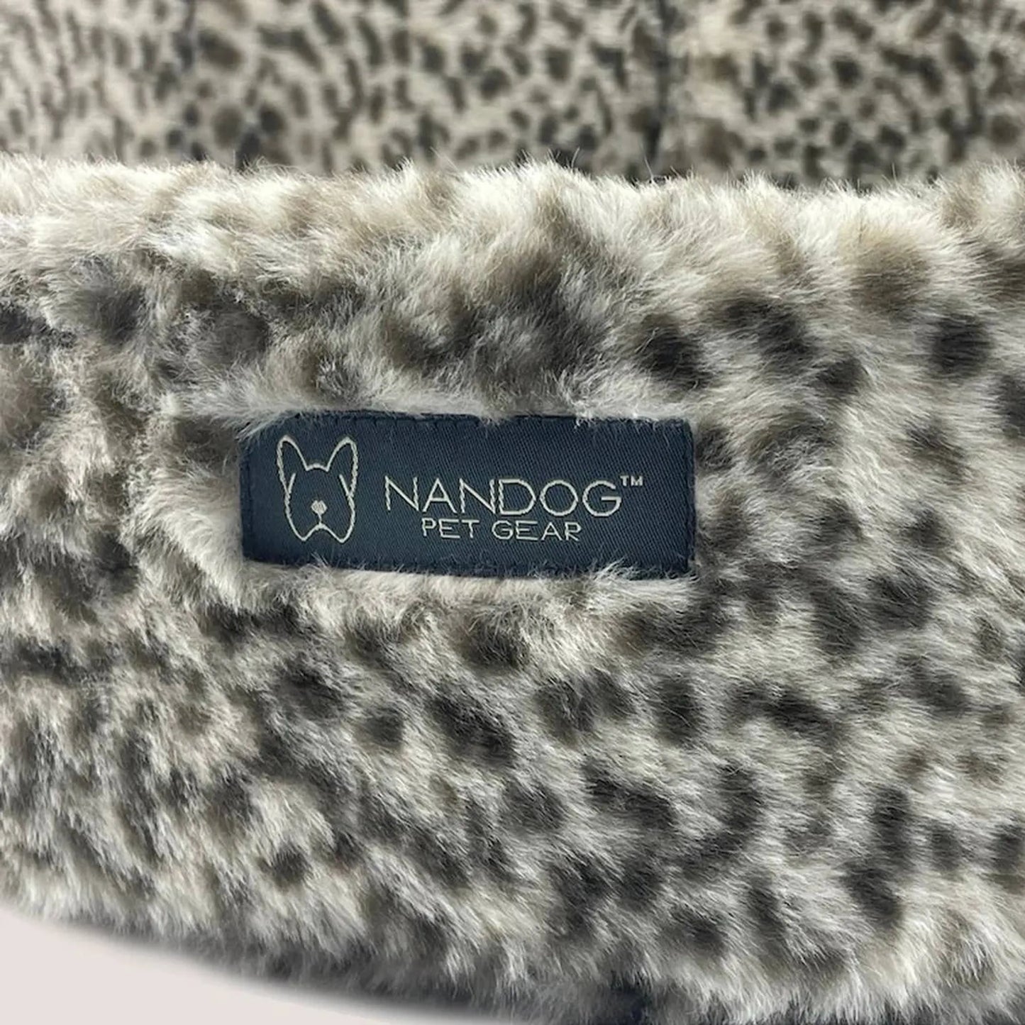 NANDOG Large Crown Bed in Leopard Print - Regal and Comfortable Pet Bed