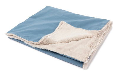 FuzzYard Life Pet Blanket - Soft, Stylish