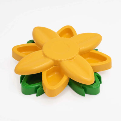 ZippyPaws SmartyPaws Puzzler - Sunflower: Interactive Feeder for Dogs