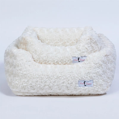 Rosebud Cream Bed - Ultimate Comfort for Dogs